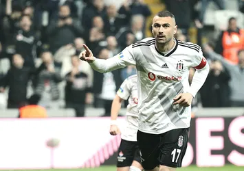 Kaptan Burak Yılmaz'dan önemli adım! Takımla tek tek görüşüyor