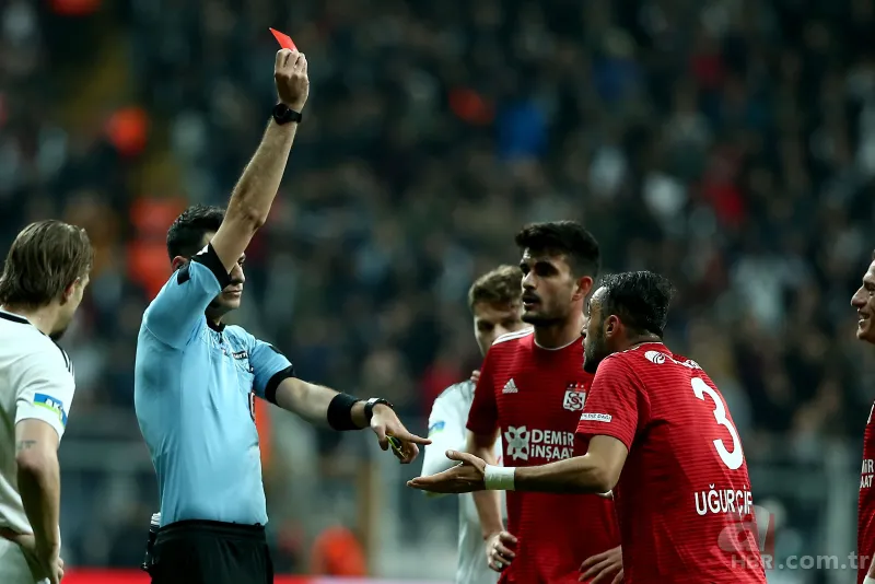 Erman Toroğlu: Fatih Terim tribünlere oynuyor! Başka şansı yok 23