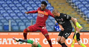 Galatasaray aradığı orta sahayı Roma’da buldu