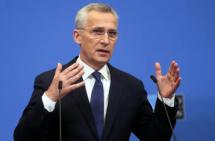 natodan-isvece-koruma-kalkani-uye-olana-kadar-guvence-verildi-isvec-ve-finlandiya-ne-zaman-natoya-uyelik-basvu-1651763934769.jpg NATO'dan İsveç'e koruma kalkanı! Üye olana kadar güvence verildi | İsveç ve Finlandiya ne zaman NATO’ya üyelik başvurusu yapacak? - 2