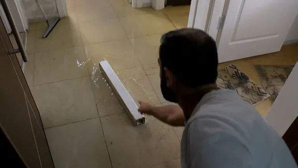 İstanbul’dan İSKİ manzaraları! Şişli’deki kazı çalışması vatandaşları isyan ettirdi! Güngören’de bir ailenin evini su bastı