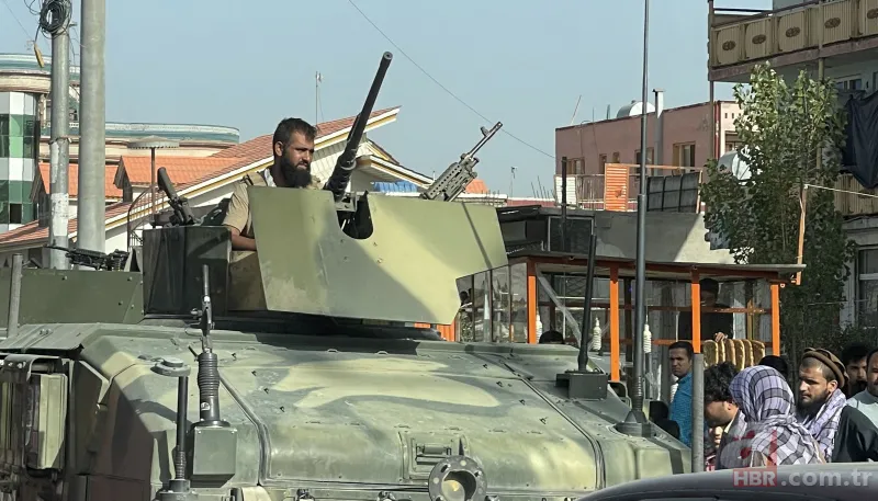 Afganistan'da neler oluyor? Taliban başkent Kabil'i ele geçirdi! İşte son durum 2