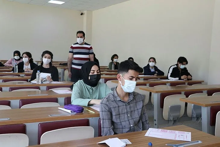 YKS’de maske takmak zorunlu mu? 26-27 Haziran YKS sınav günü sokağa çıkma yasağı var mı? Detaylar açıklandı
