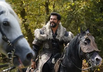Kuruluş Osman 166. bölüm fragmanı izle! "Akrebin deliğine dahi soksalar orayı patlatacağız"