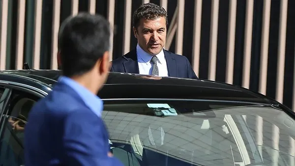 Sosyal medyada yalan nasıl yayılıyor? Gerçek bilgiye erişimi kimler engelliyor? İşte dakika dakika Fazilet Durağı yalanı...