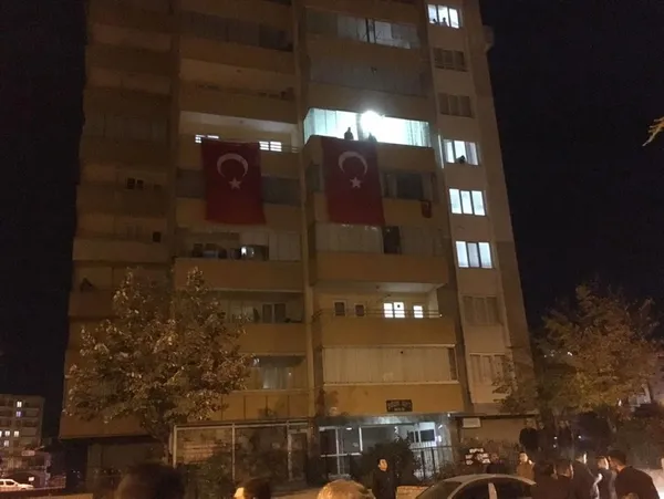 pence-simsekten-aci-haber-piyade-uzman-cavus-halil-yildiz-sehit-oldu-1667703993610.jpg Pençe-Şimşek'ten acı haber! Piyade uzman çavuş Halil Yıldız ile Piyade sözleşmeli er Fırat Güner şehit oldu - 4