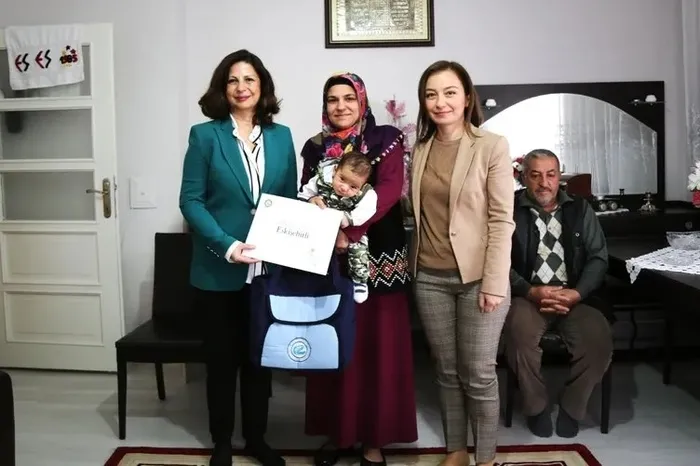 CHP'li Eskişehir Büyükşehir Belediyesi'nde akraba saltanatı! Eşi daire başkanı kardeşi müdür oldu - 3