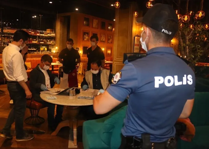 İstanbul'da 'yeni normal' denetimleri! Vali Ali Yerlikaya son durumu açıkladı - 1