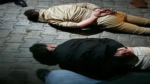 1716017907575.jpeg Gündüz vakti kaçırıldı! Tanınmaz hale gelinceye kadar dövüldü! İstanbul'un göbeğinde kan donduran olay - 3
