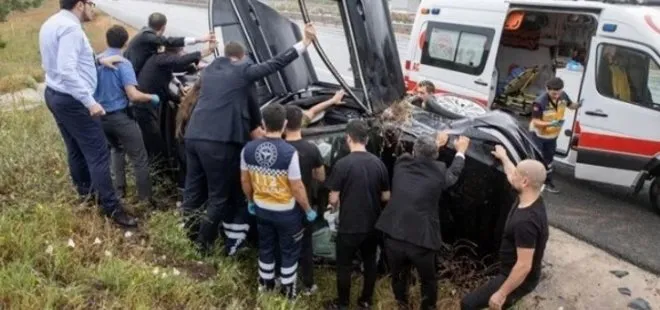 TBMM Başkanı Mustafa Şentop’un koruma ekibi Bursa yolunda kaza yaptı