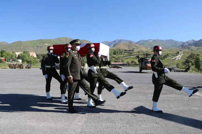 Son dakika: Pençe-Yıldırım şehidi Piyade Uzman Çavuş Samet Şeker'e son görev - 3