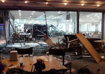 Bir zanlı Bursa'da dehşet saçtı