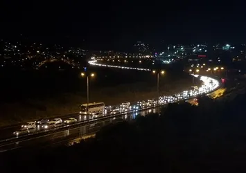 Tatilcilerin dönüş çilesi başladı!