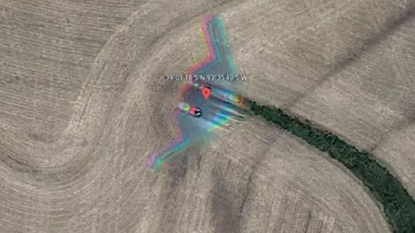 ABD'nin hayalet uçağı Google Earth'e yakalandı! Dünya dalga geçiyor - 2