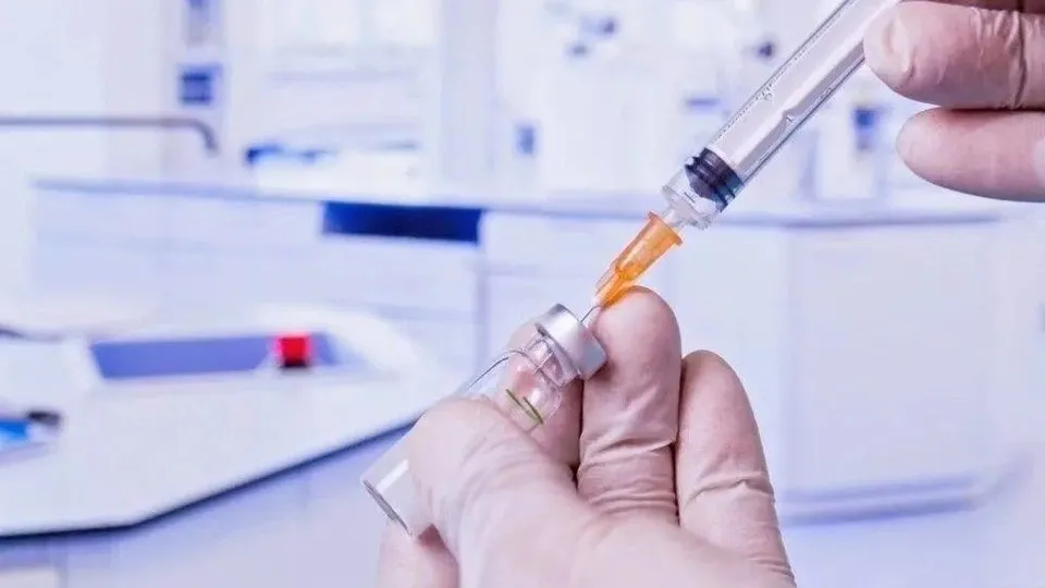 Rusya Sağlık Bakanı koronavirüs aşısı için müjdeyi verdi: Hazır!
