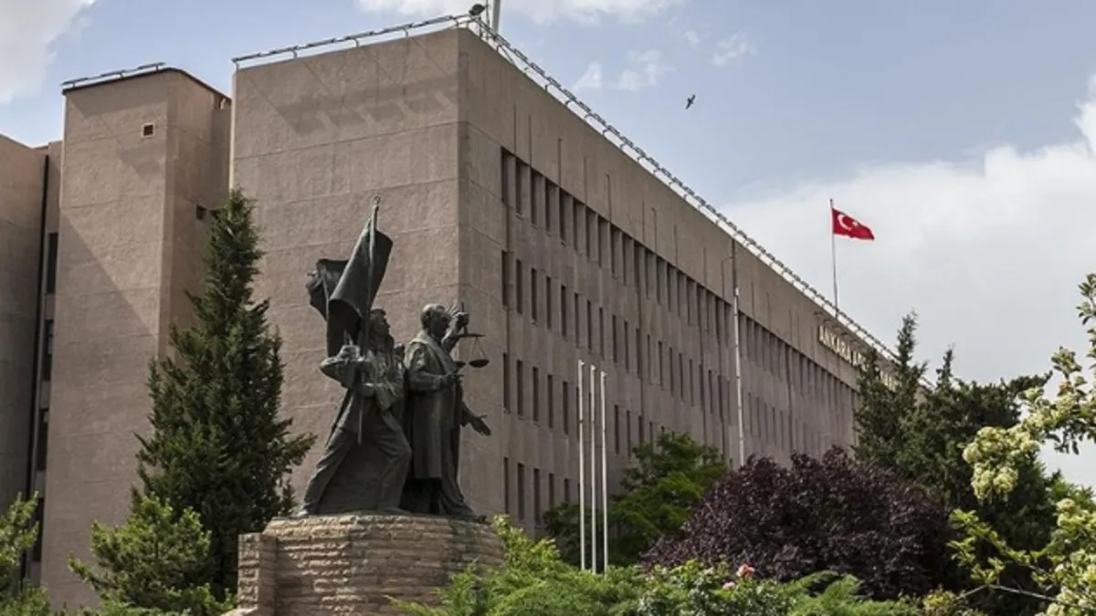 Askeri yük ve yolcu taşıma ihalelerine fesat karıştırma soruşturmasında kamu davası