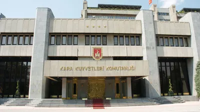 Kara Kuvvetleri Komutanlığı Forsu değişti!