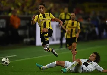 Dortmund, 3 puanı 3 golle aldı