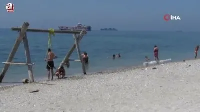 Plaj var tuvalet ama soyunma kabini yok