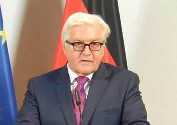 Almanya Dışişleri Bakanı Steinmeier: Türkiye çok önemli bir NATO ortağıdır ve öyle de kalmalıdır