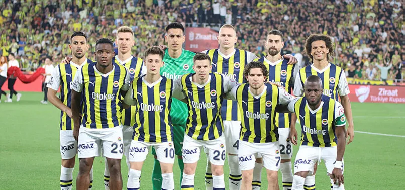 Fenerbahçe'de ayrılık yakın! Yıldız oyuncu teklifleri değerlendiriyor