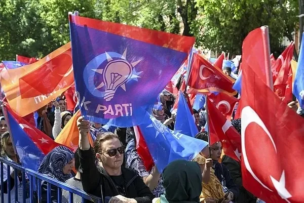 1703650690610.jpeg Başkan Erdoğan'dan AK Parti teşkilatlarına 31 Mart talimatı: Büyükşehirlerde fetret devrini sona erdirelim - 3