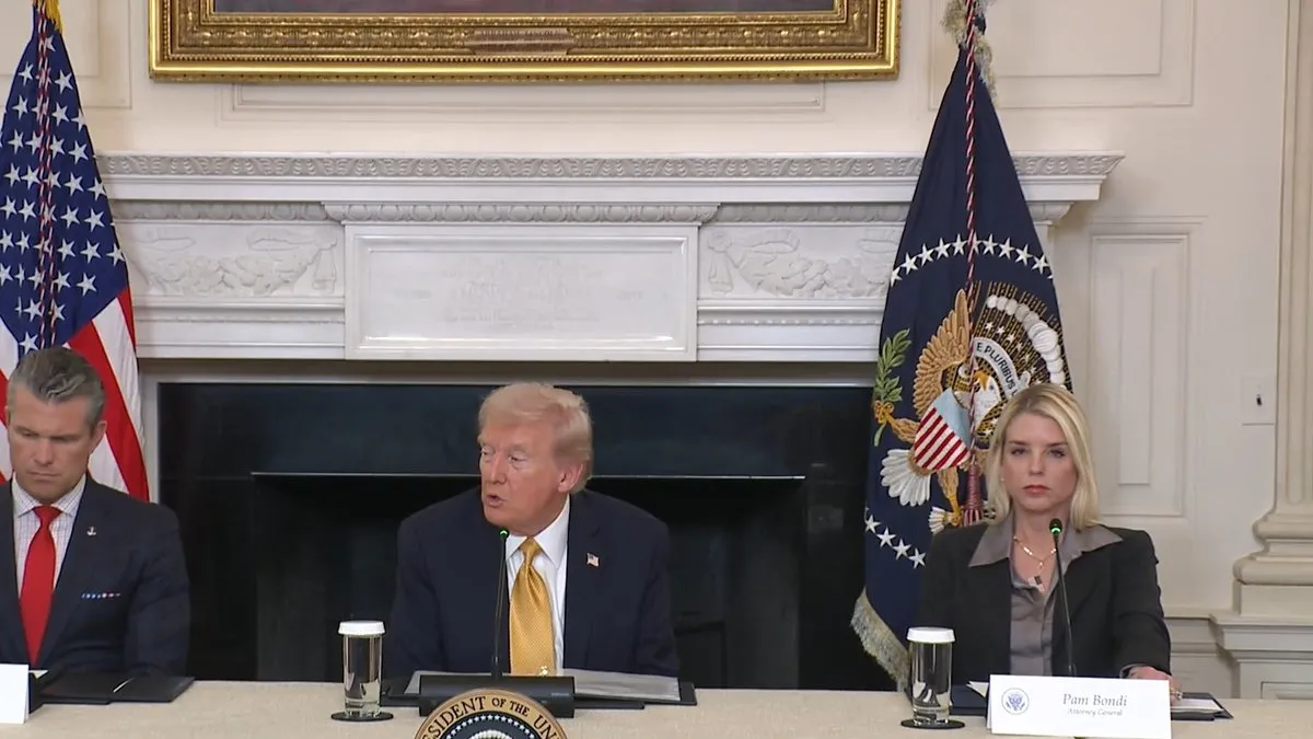 ABD Başkanı Trump savaşın pimini çekti: Venezuela'ya yakında kara operasyonu göreceğiz