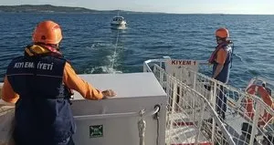 Çanakkale Boğazı’nda arıza yapan tekne kurtarıldı