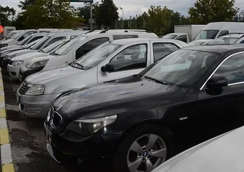 İkinci el otomobil pazarına da bayram geldi