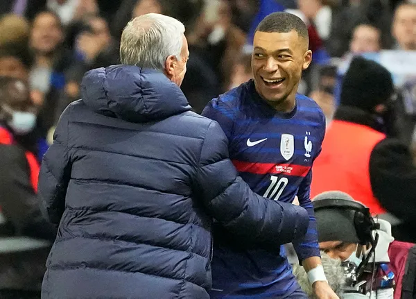 fransa-gol-olup-yagdi-fransa-8-0-kazakistan-mac-sonucu-ozet-1636842855259.jpg Fransa gol olup yağdı! Fransa 8-0 Kazakistan (MAÇ SONUCU-ÖZET) - 1