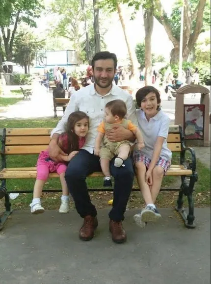 1592993870973.jpg Ömer’in baba özlemini anlattı! 15 Temmuz şehidinin eşinden göz yaşartan satırlar - 1