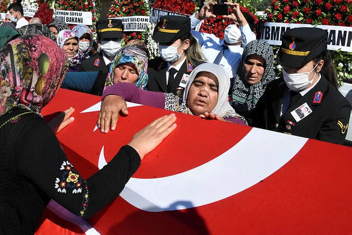 Hatay'da şehit düşen Uzman Çavuş Ali Konukçu Konya'da son yolculuğuna uğurlandı - 2