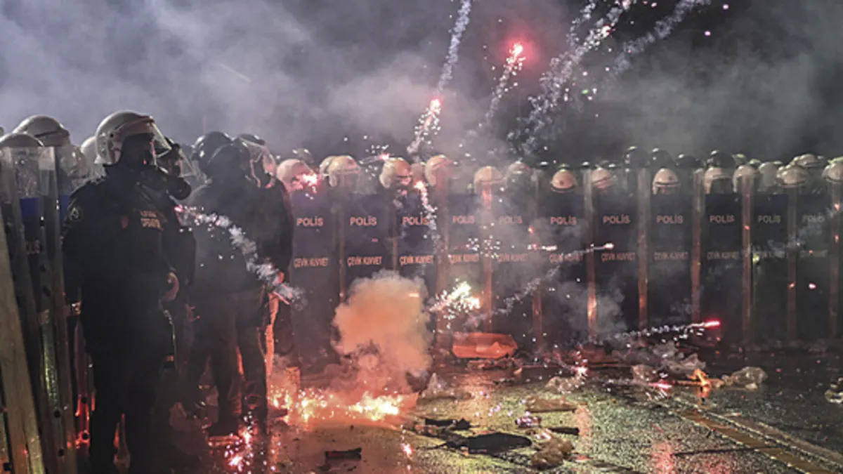 Gözaltına alınanlara kötü muamele yapıldığı iddiasına EGM'den yalanlama! Yasal işlem başlatıldı