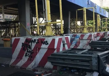 Nijerya'nın bazı eyaletlerinde protestolar nedeniyle sokağa çıkma yasağı ilan edildi