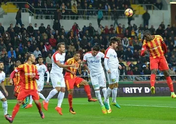 Antalyaspor, Kayserispor'u Eto'o faktörü ile geçti