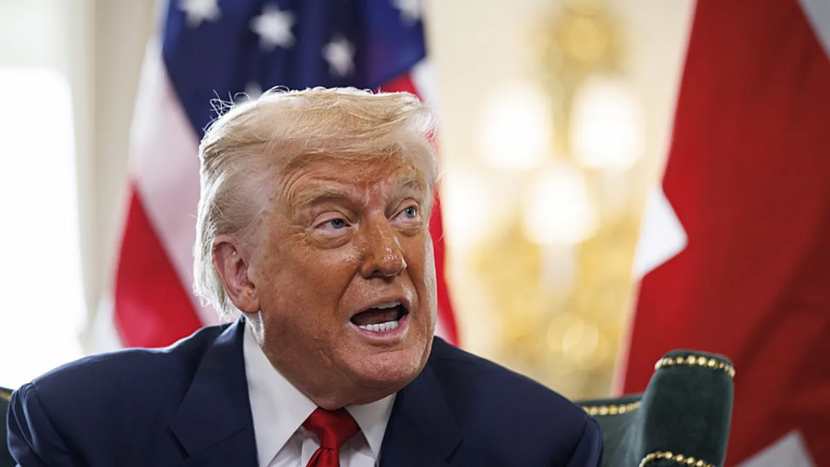 Trump'tan Çin'e ziyarete aralık kapı: Şi davet ederse neden olmasın