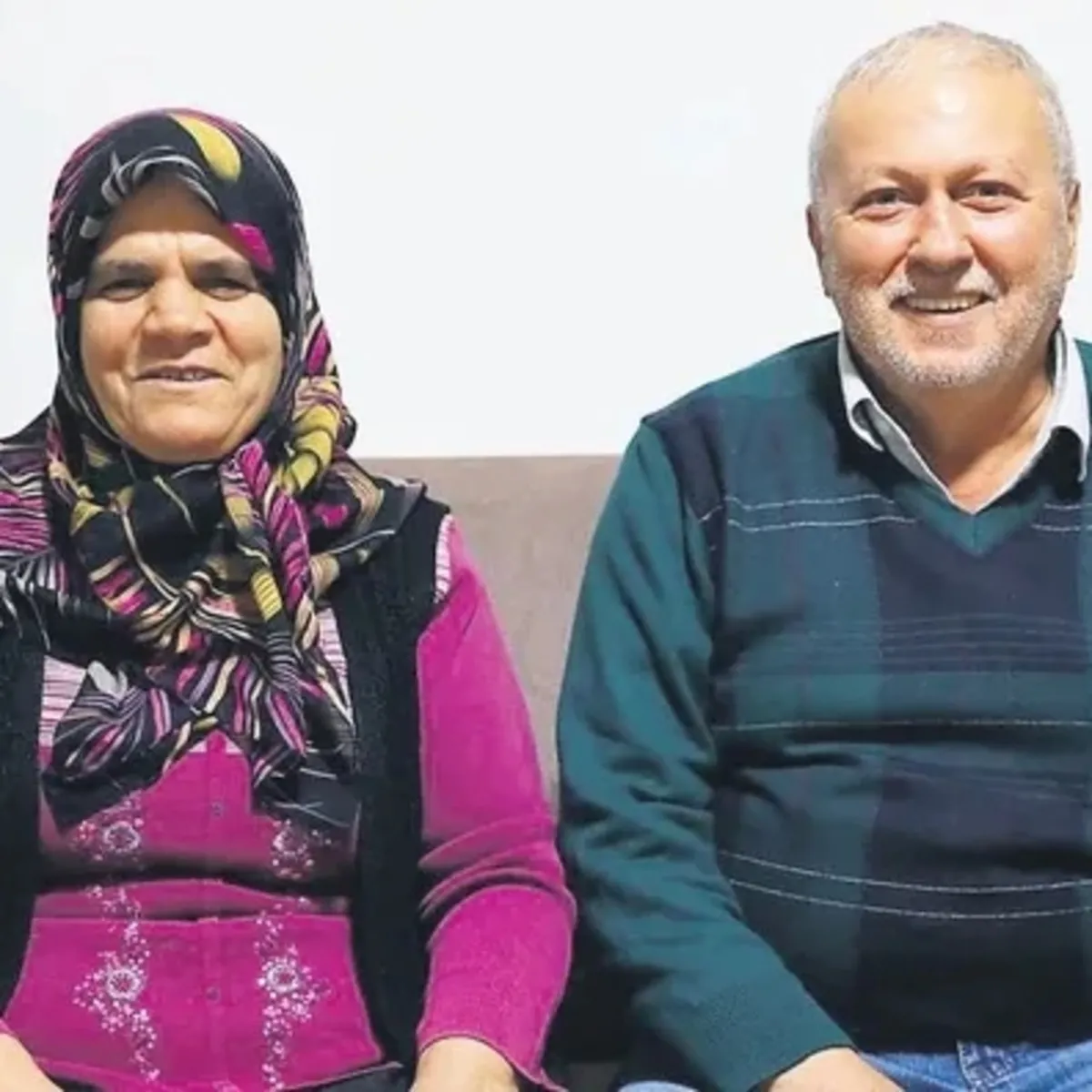 Deprem konutlarında 'Özel' tepki: 'Deprem turistleri gelsin görsün'