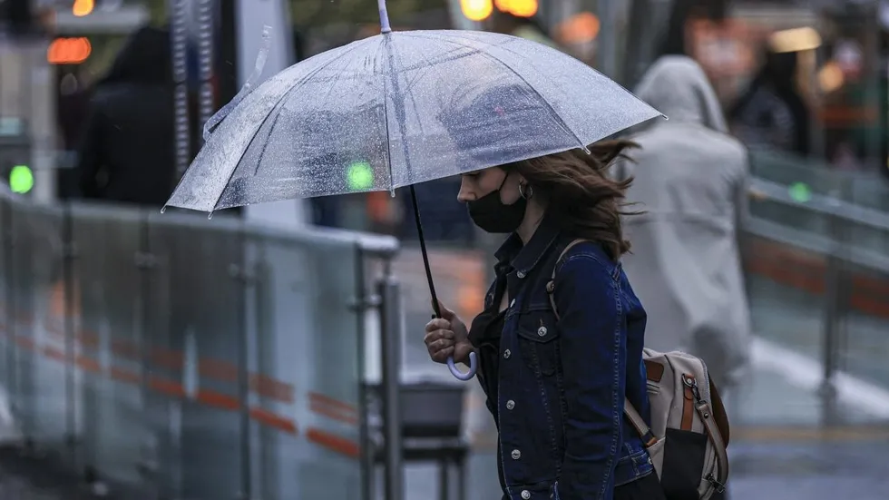 Meteoroloji alarm verdi! İstanbul dahil 57 ilde sağanak ve fırtına - 1