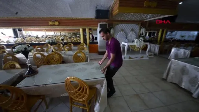 İçişleri Bakanlığı’ndan yeni koronavirüs genelgesi! Bu geceden itibaren kafe ve restoranlarda canlı müzik olmayacak