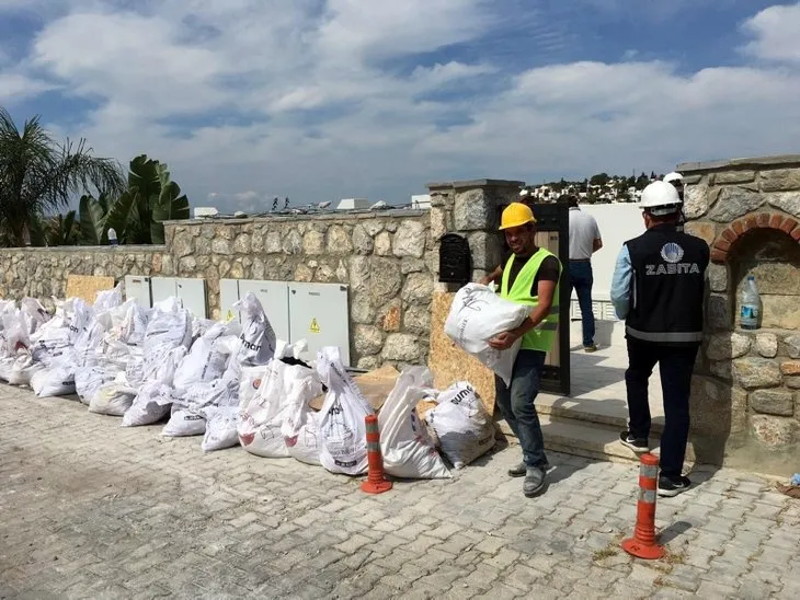 Yılmaz Özdil’in ofis diye alıp yazlık eve çevirdiği villanın yıkımı devam ediyor