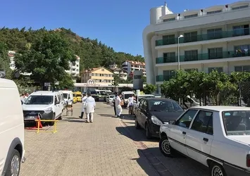 Marmaris'te otele operasyon düzenleyen 2 asker yakalandı!