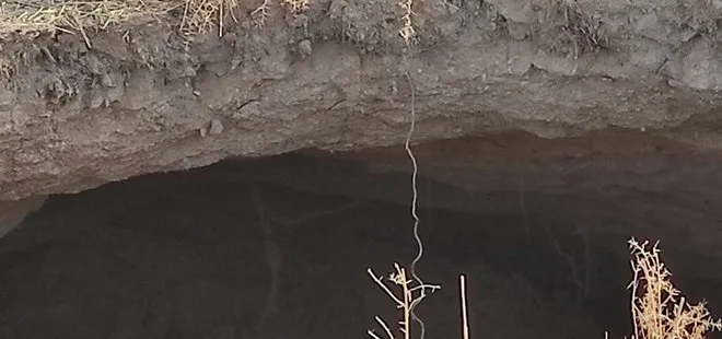 Konya’nın Karapınar ilçesinde 15 metre derinliğinde obruk oluştu