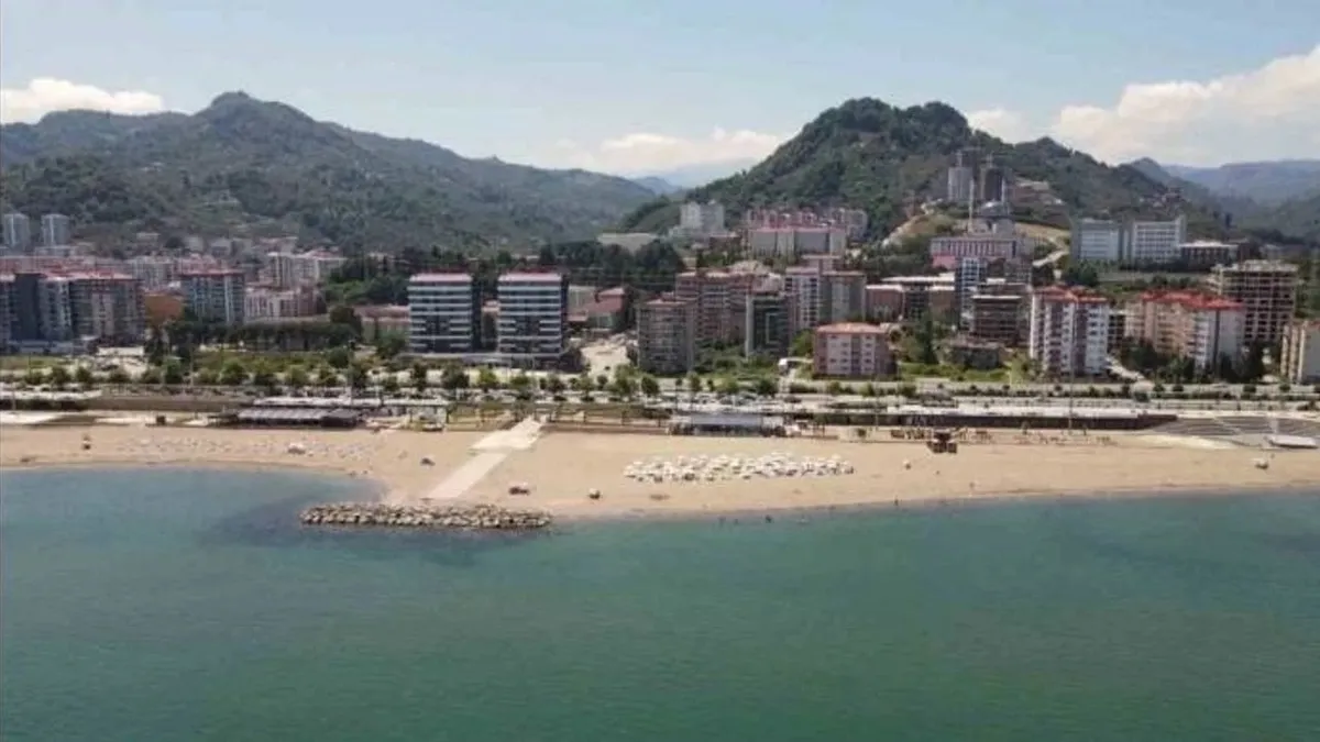 Giresun plajlarında deniz suyu temiz çıktı