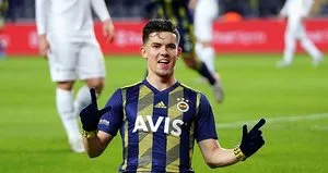 Kadıoğlu transferinde flaş gelişme: Menajeri iyi çalışıyor