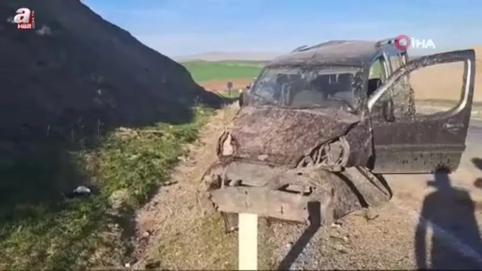 Diyarbakır’da kamyonet takla attı
