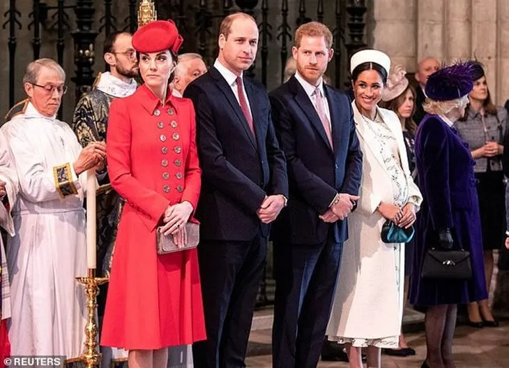 Prens Harry ve Meghan Markle dünyayı sarstı: Kraliyetteki ırkçılık yüzünden intihar etmeyi düşündüm