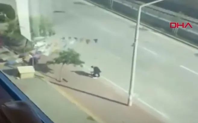 AK Parti binasına silahlı saldırı