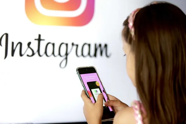 instagramda-erisim-sorunu-mu-var-neden-girilmiyor-11-mart-kesinti-raporu-1773208305732.jpg Facebook, 21 Nisan 2012’de Instagram’ı yaklaşık 1 milyar dolara satın aldı. (A Haber)