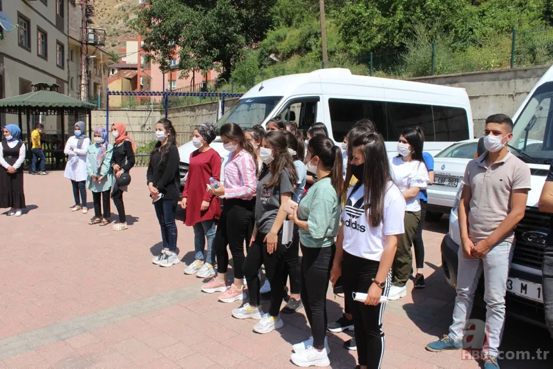 Koronavirüs gölgesinde YKS heyecanı! İlk oturum sona erdi 18