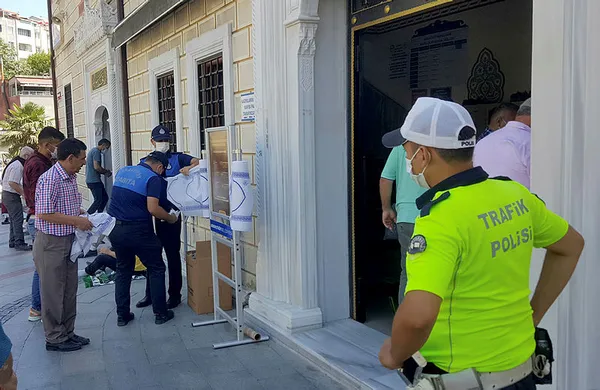 Son dakika: İçişleri Bakanlığından 81 ilin valiliğine "İzolasyon Tedbirleri" konulu genelge - 7